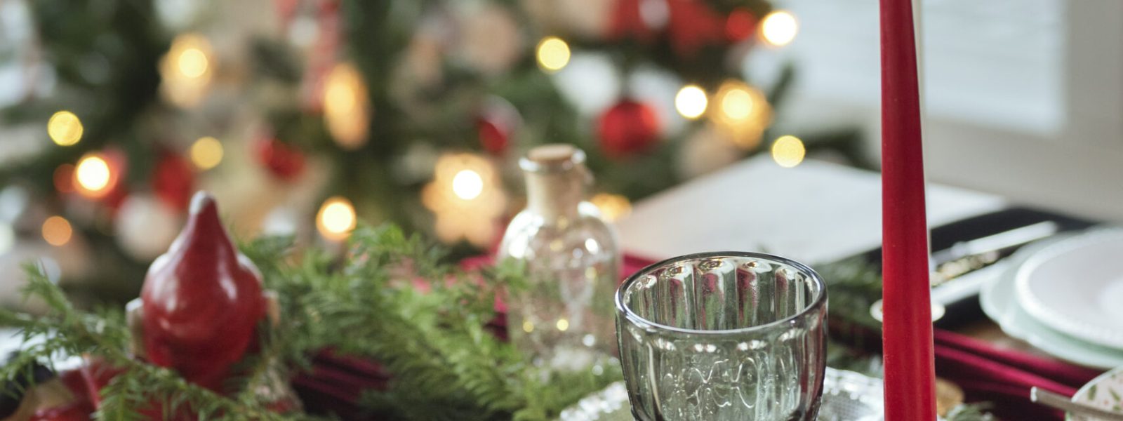diner-de-fete-decore-de-noel